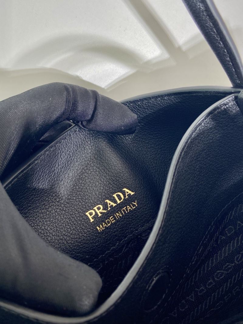 Prada Tote Bags